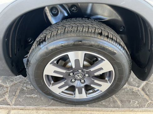 Used 2018 Honda Ridgeline RTL-E image 24