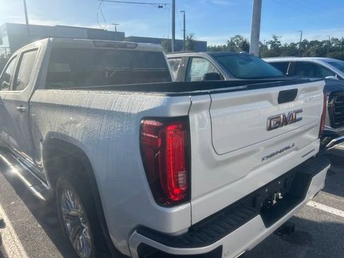 Certified 2020 GMC Sierra 1500 Denali w/ Driver Alert Package II RWD image 11