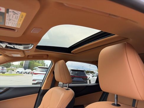 Used 2025 Lexus NX 350 AWD w/ Accessory Package (2T) image 11