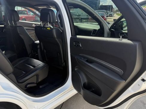 Used 2018 Dodge Durango R/T w/ Blacktop Package AWD/4WD image 14