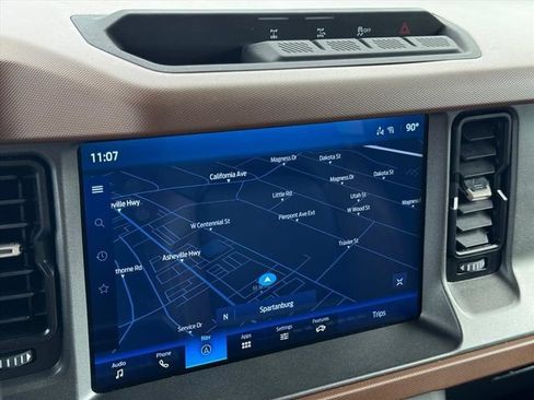 Used 2024 Ford Bronco Outer Banks AWD/4WD image 23