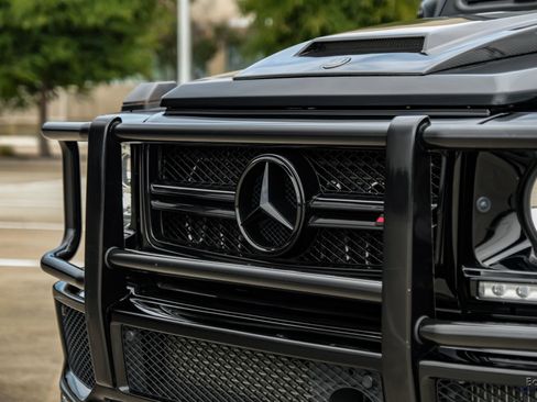 Used 2016 Mercedes-Benz G 65 AMG 4MATIC image 31