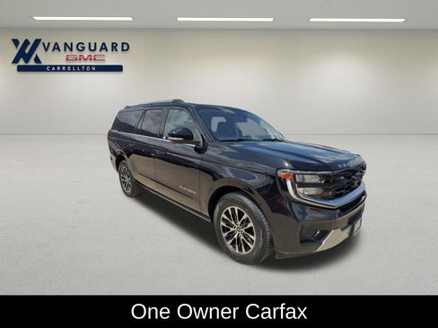 Used 2025 Ford Expedition Max Platinum AWD/4WD image 2