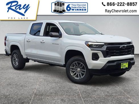 New 2026 Chevrolet Colorado LT w/ LT Convenience Package AWD/4WD image 1