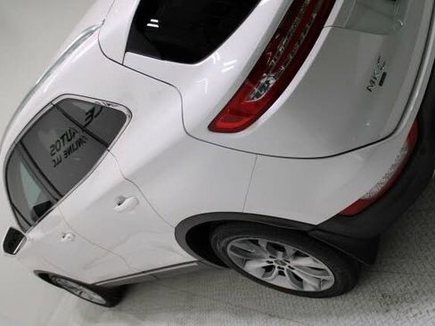 Used 2015 Lincoln MKC AWD w/ Equipment Group 101A Select image 39