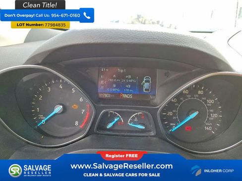 Used 2018 Ford Escape SE image 12