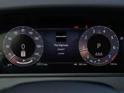 New 2026 Land Rover Range Rover Velar Dynamic SE image 25