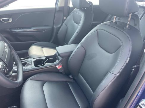 New 2026 Kia K4 EX FWD image 17