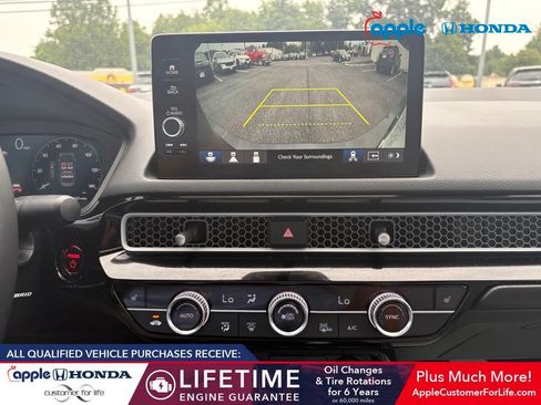 Used 2025 Honda Civic Sport Touring image 9