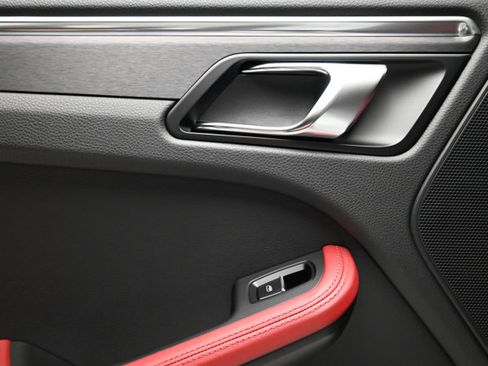 Used 2023 Porsche Macan GTS image 53