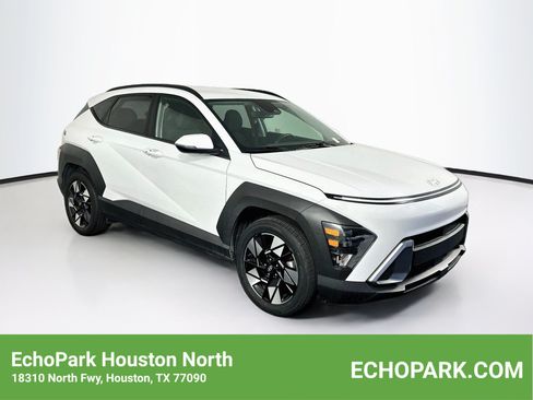 Used 2025 Hyundai Kona SEL FWD image 1