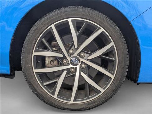 Used 2024 Subaru Impreza 2.0i Sport image 10