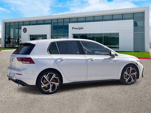 New 2025 Volkswagen GTI SE image 3