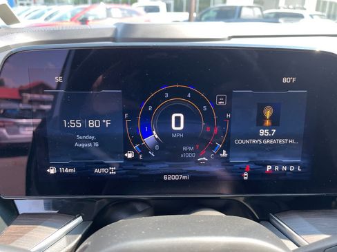 Used 2025 Chevrolet Tahoe LT AWD/4WD image 13