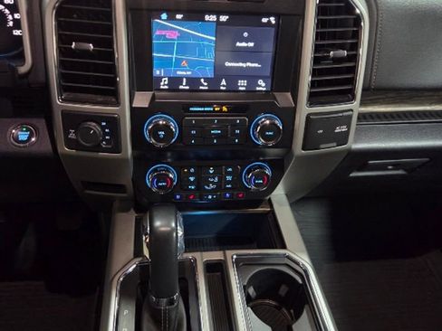 Used 2019 Ford F150 Lariat w/ FX4 Off-Road Package image 22