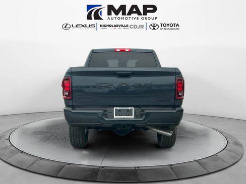 New 2026 RAM 2500 Big Horn AWD/4WD image 4