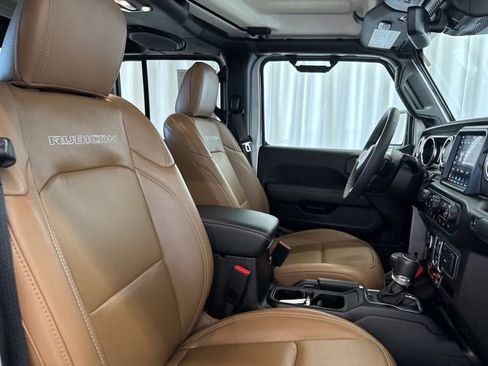 Used 2023 Jeep Gladiator Rubicon image 30