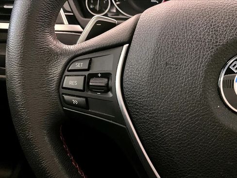Used 2018 BMW 330i Sedan w/ Convenience Package RWD image 21