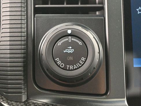 New 2025 Ford F150 Lariat w/ Equipment Group 502A High image 16