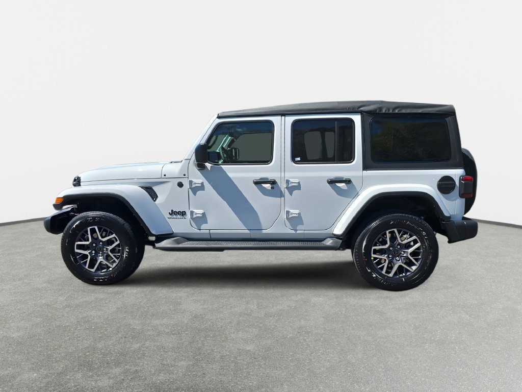 New 2026 Jeep Wrangler Unlimited Sahara AWD/4WD image 8