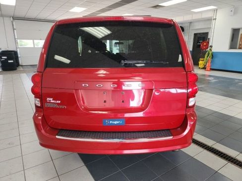 Used 2013 Dodge Grand Caravan SXT FWD image 4