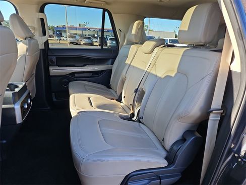 Used 2024 Ford Expedition Max Limited image 26