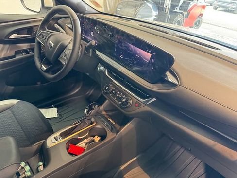 New 2025 Buick Envista Preferred w/ Convenience I Package image 24