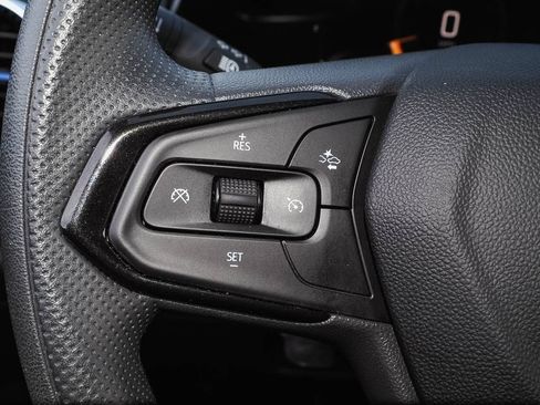 Certified 2024 Chevrolet Trax LT FWD image 29