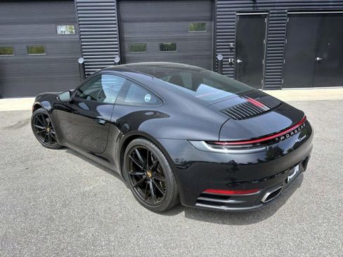 Used 2020 Porsche 911 Carrera RWD image 8
