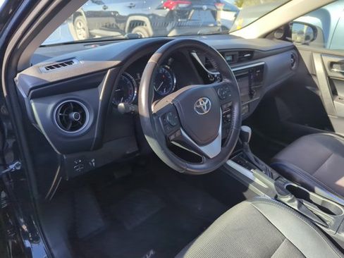 Used 2017 Toyota Corolla SE image 7