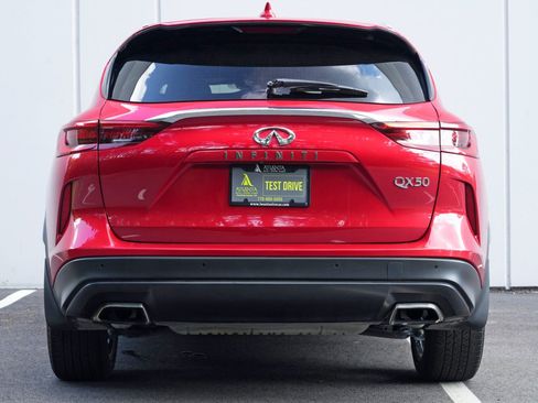 Used 2021 INFINITI QX50 Autograph w/ Premium White Leather Package FWD image 10