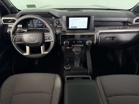 Used 2025 Toyota Tacoma SR5 AWD/4WD image 13