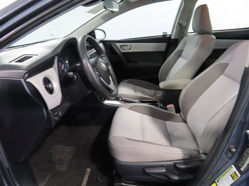 Used 2019 Toyota Corolla LE image 15