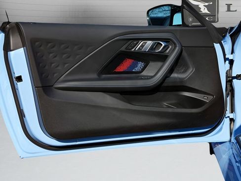 Used 2023 BMW M2 w/ Lighting Package image 33