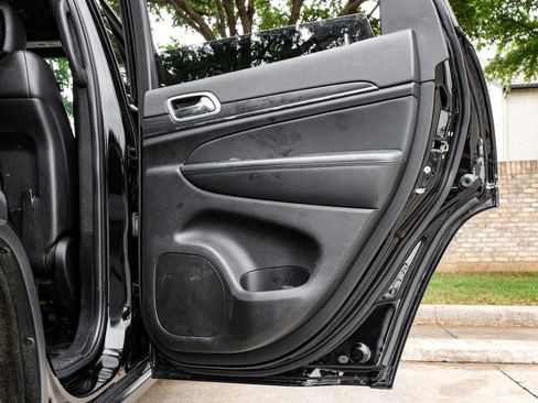 Used 2022 Jeep Grand Cherokee Limited w/ Tech Group image 55