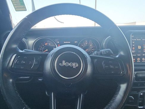 Used 2021 Jeep Wrangler Unlimited Sport AWD/4WD image 12