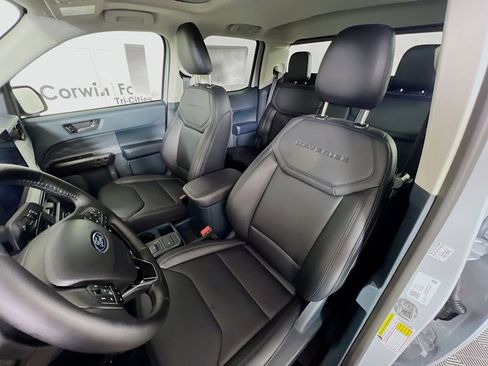 New 2026 Ford Maverick Lariat w/ Black Appearance Package image 25