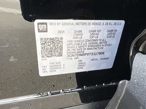 New 2026 Chevrolet Equinox EV LT image 30