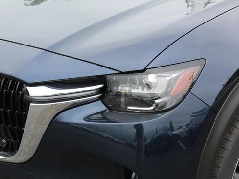 New 2026 MAZDA CX-90 3.3 Turbo w/ Preferred Package AWD/4WD image 9