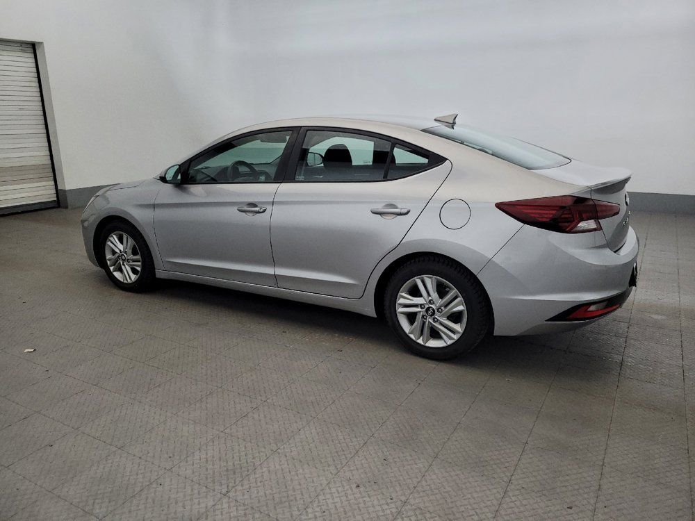 Used 2020 Hyundai Elantra SEL w/ Cargo Package (C1) FWD image 3