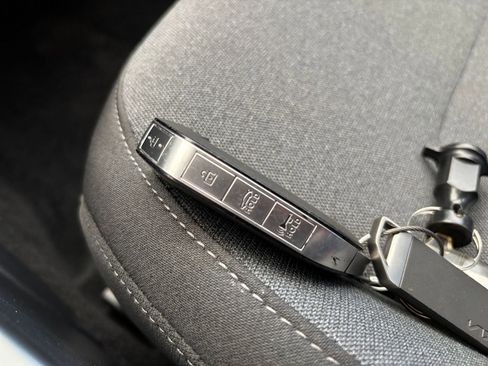 Used 2025 Kia K4 FWD image 21