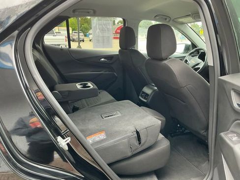 Used 2022 Chevrolet Equinox LT image 16