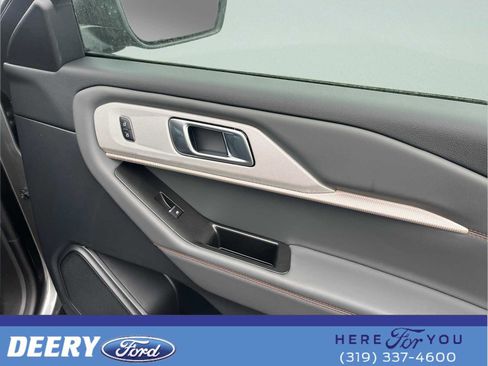 New 2026 Ford Explorer Active image 11