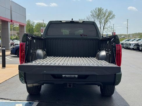 Used 2022 Toyota Tundra SR5 w/ SR5 Premium Package image 4