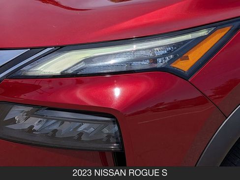Used 2023 Nissan Rogue S FWD image 10