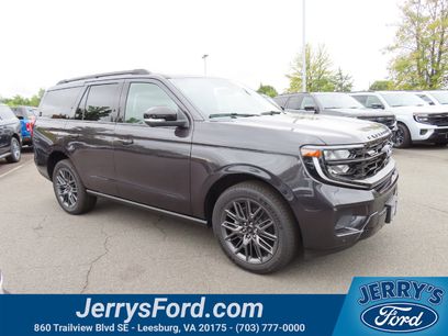 New 2027 Ford Expedition Platinum w/ Stealth Appearance Package