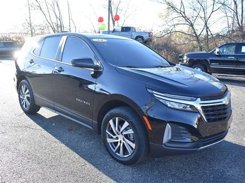 Certified 2024 Chevrolet Equinox LT w/ LPO, Floor Liner Package image 10