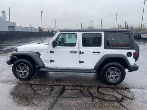 Used 2018 Jeep Wrangler Unlimited Sport S image 7