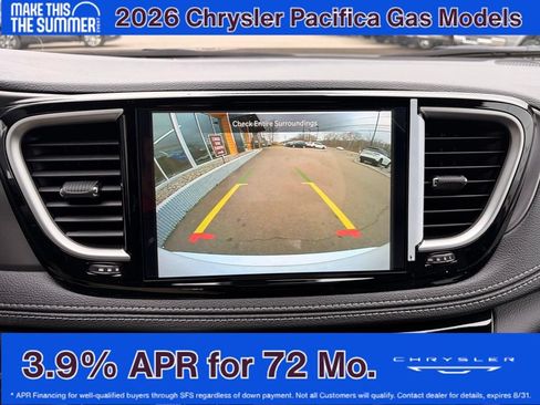 New 2026 Chrysler Pacifica Select FWD image 32