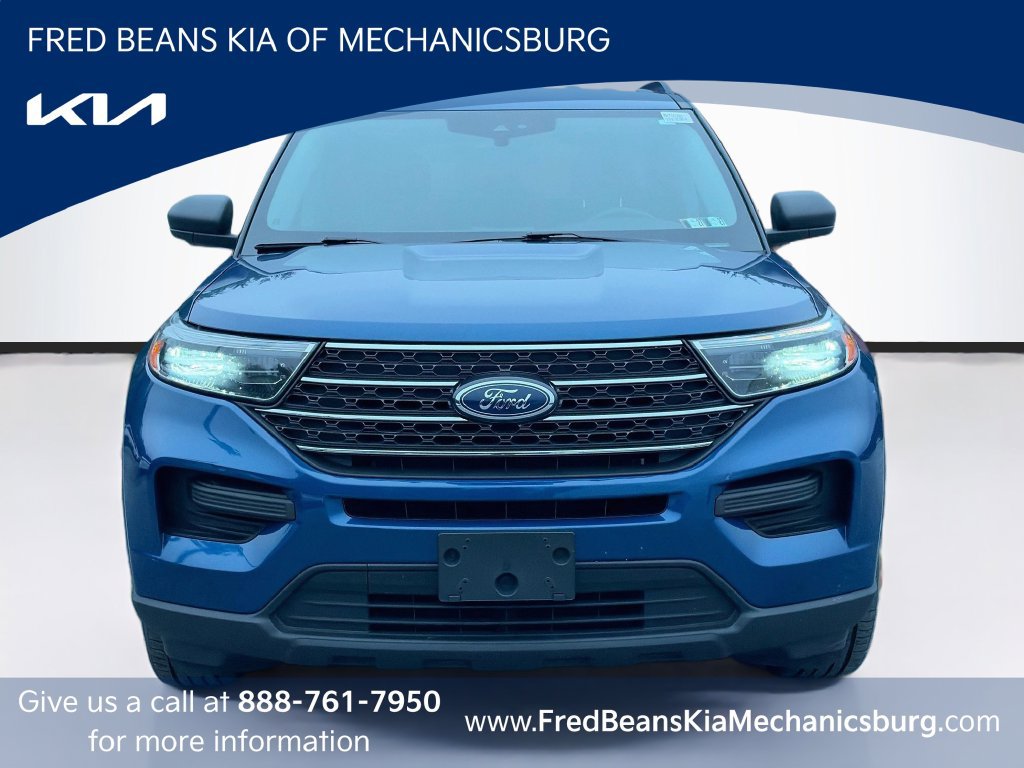 Used 2022 Ford Explorer XLT AWD/4WD image 2